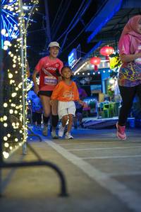 BIB: 16306
                            <button type="button" onclick="openModal(24677583)" class="btn btn-primary btn-sm float-right btn-popup" data-toggle="modal" data-target=".modal-high-quality">
                        <i class="fas fa-shopping-cart"></i> Add to Cart
                    </button>
                                            <button type="button" onclick="isThisMe(24677583, true)" class="btn btn-success btn-sm float-right btn-popup btn-isme hidden" data-toggle="tooltip" data-placement="bottom" title="นี่คือรูปของคุณใช่ไหม คลิกที่นี่เพื่อเอาเข้าอัลบั้ม">
                        <i class="fas fa-plus"></i> Add to album
                    </button>
                    <button type="button" onclick="isThisMe(24677583, false)" class="btn btn-warning btn-sm float-right btn-popup btn-isnotme hidden">
                        <i class="fas fa-ban"></i> Remove from album
                    </button>